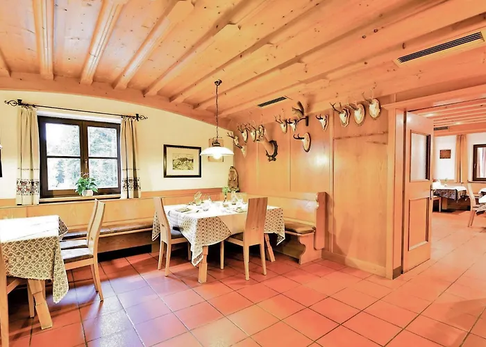 Berghotel zum Zirm