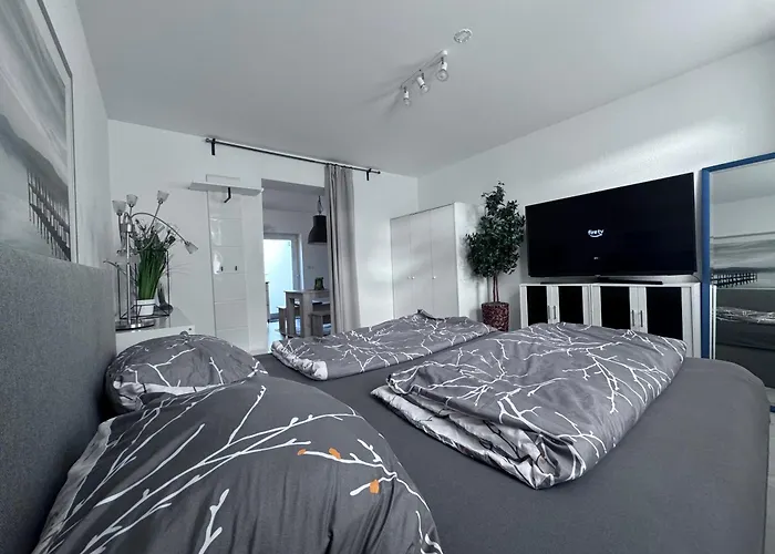 Barrierefrei - 24Std-CHECK-IN kontaktlos - Kingsize Bed - W-LAN - Parkplatz W 3
