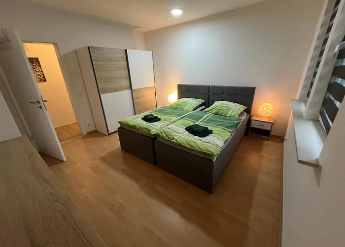 Ferienwohnung Sonnenschein Garten