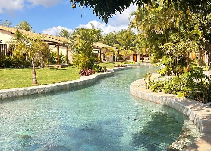 La Belle Hotel Lago Azul