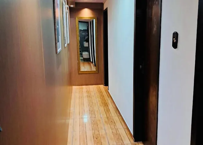 Della Giustina Residence Comforto Aparthotel - Aconchegante, Lindo, Moderno, Renovado entre Abba Pai Church e Centro