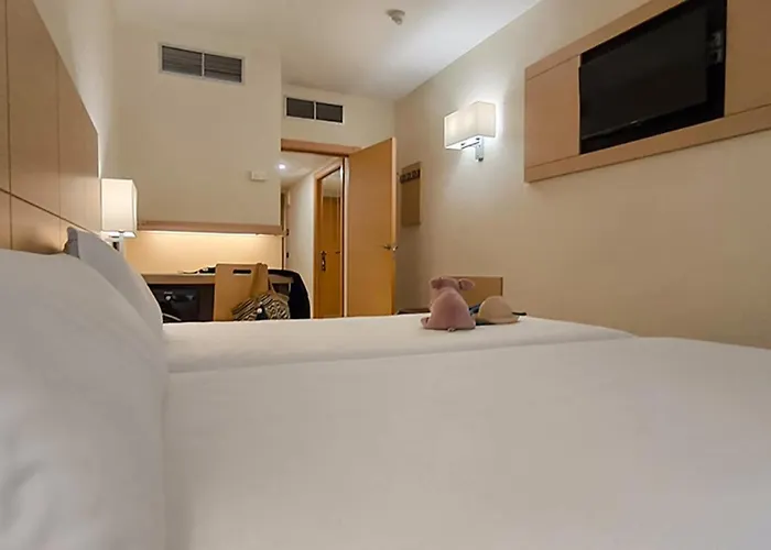 Hotel Condes De Haro