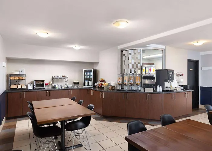 Super 8 By Wyndham St-Jerome