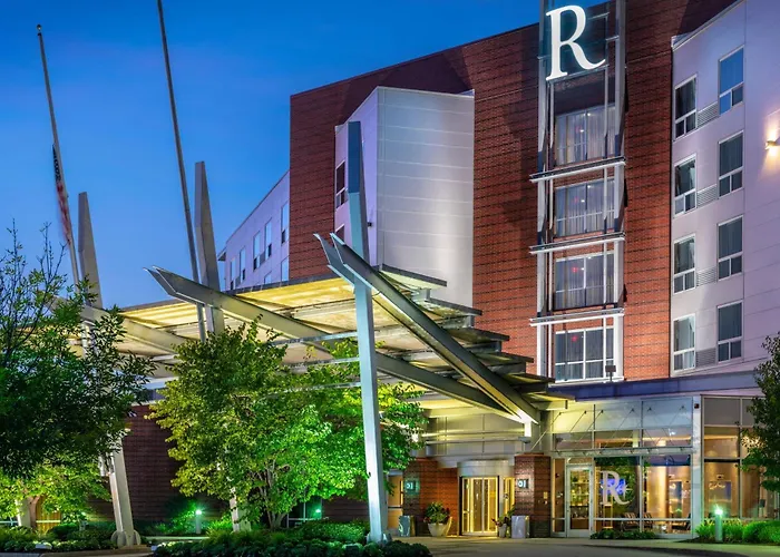Renaissance Boston Patriot Place Hotel