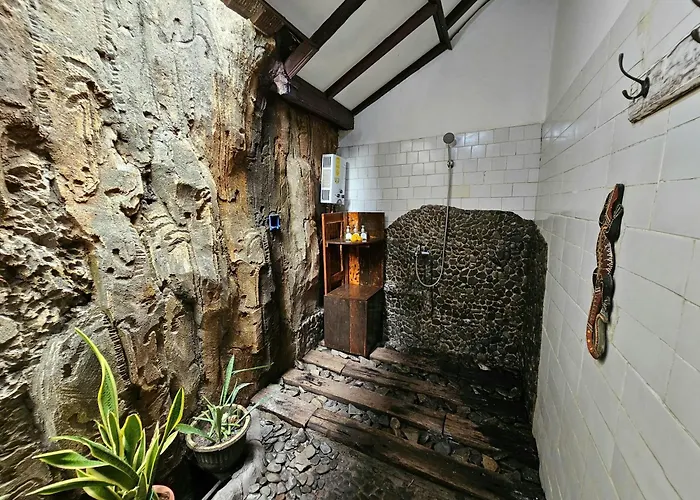 Binaria Museum Hotel