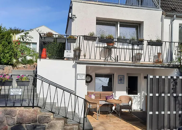 Cosy House mit Garten, Hunde willkommen
