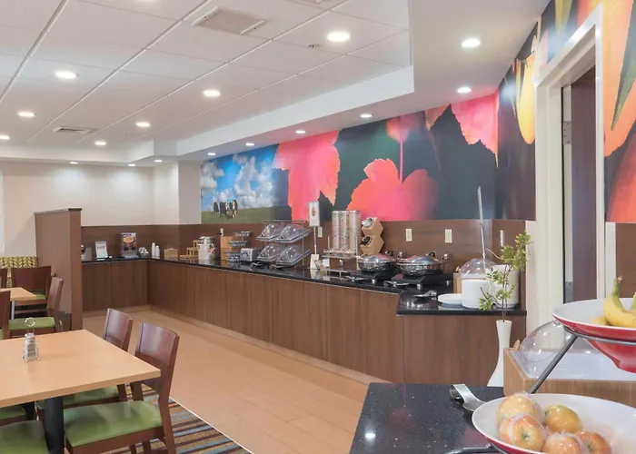 Fairfield Inn & Suites By Marriott Cleveland Streetsboro