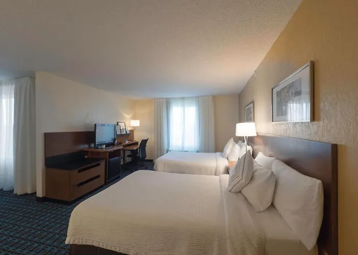 Fairfield Inn & Suites By Marriott Cleveland Streetsboro