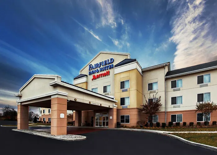 Fairfield Inn & Suites Toledo North