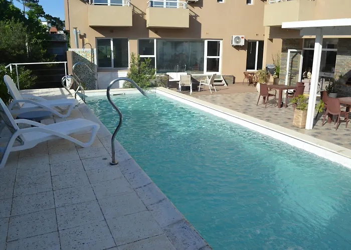 Brezos Hotel & Spa