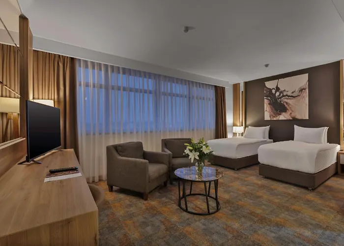 Grand Sapphire City Hotel