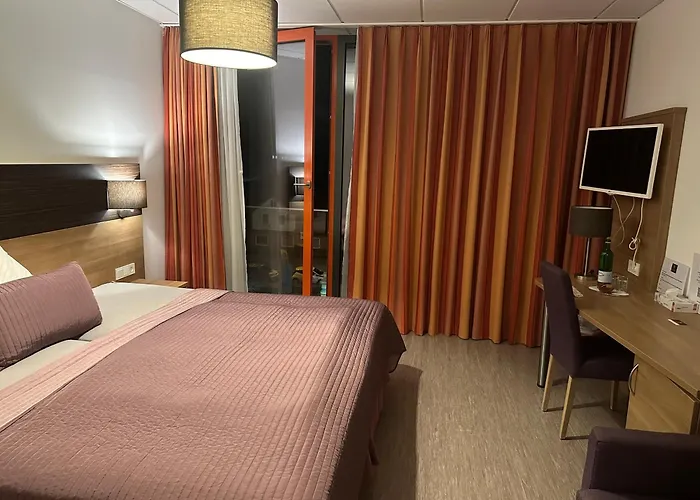 Hotel Efcannos