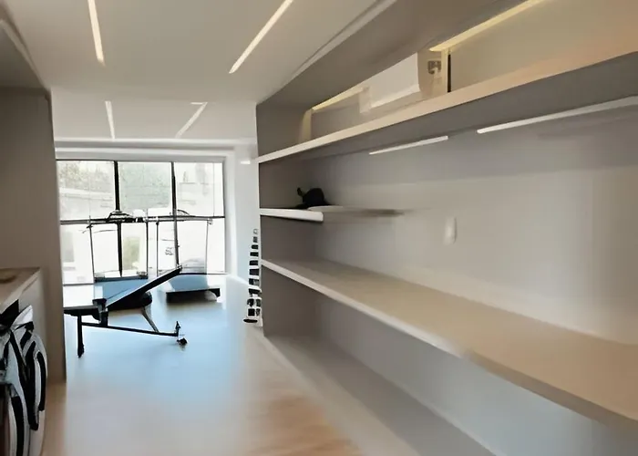 Loft luxo p/ 4 pessoas, a 50m do mar