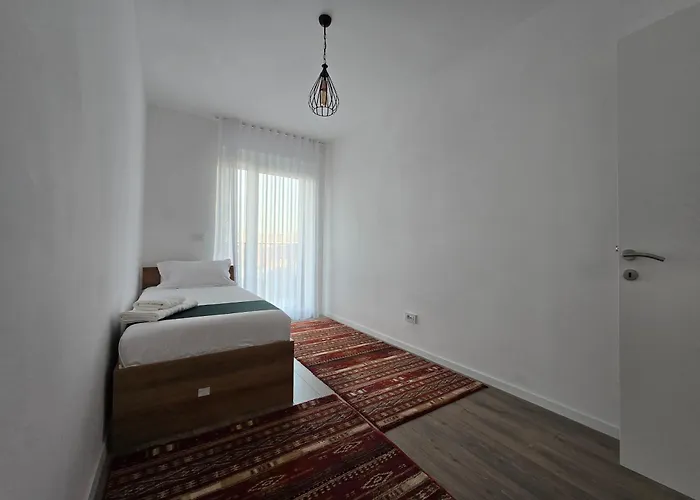 Eeg Apartments