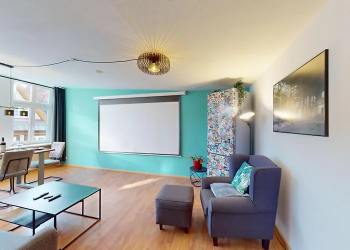 2 Zimmer, Beamer, Disneyplus mitten in der Altstadt