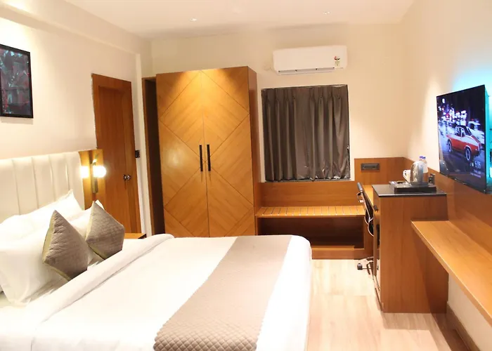 The Vantage Inn, Near Us Consulate Gachibowli Hyderabad