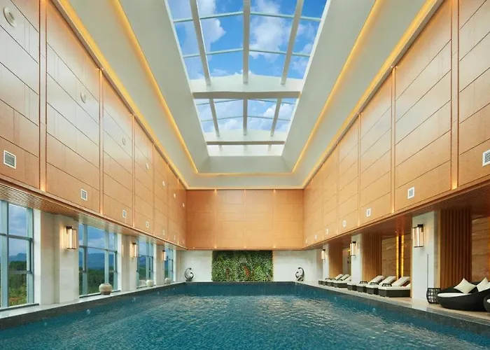 Grand New Century Hotel Zunyi China