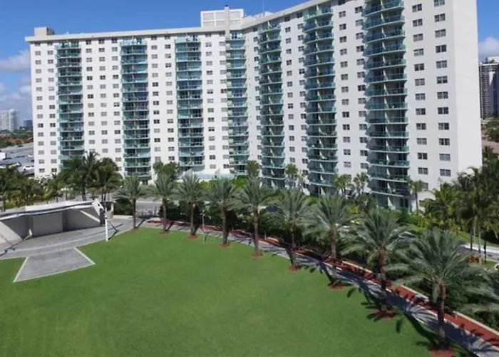 ⌘Family Beach Home W Amazing Water Views - Upgraded Unit ⌘