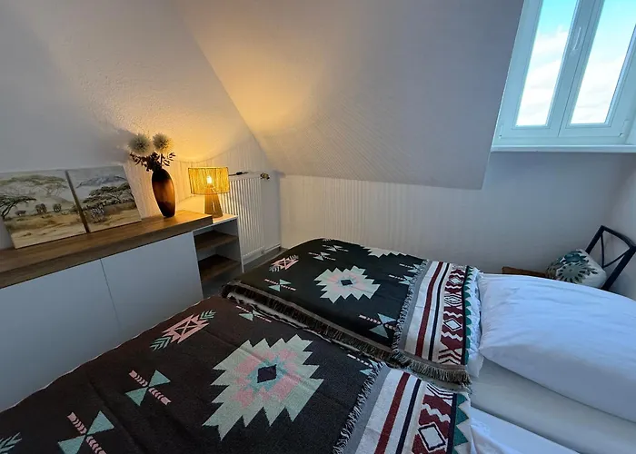 Charmante 4 Zimmer Apartment Contactless Check-in historische Stadtzentrum