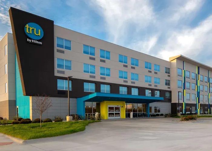 Tru By Hilton Anderson