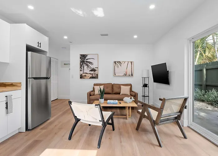 921 Apartment 1