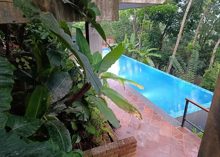 Kandy Bird Villas