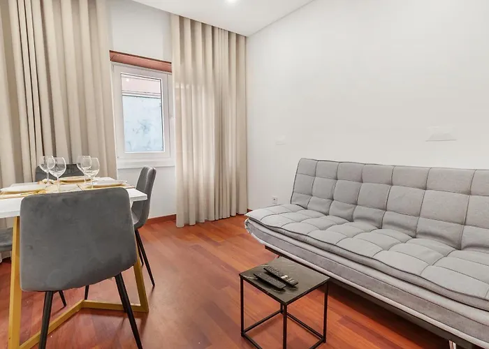 Top Apartment