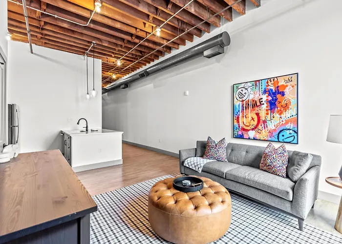 Brick & Bed Riverfront Lofts, G 209