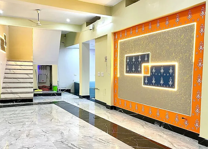 Shri Sarju Palace