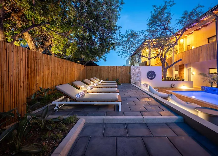 Khiwane Boutique Hotel