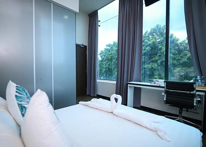 Swing & Pillows - Kota Kemuning Selangor