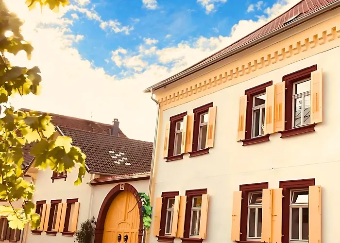Barocker Hof Rhodt