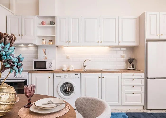 Thalia Luxury Apartment