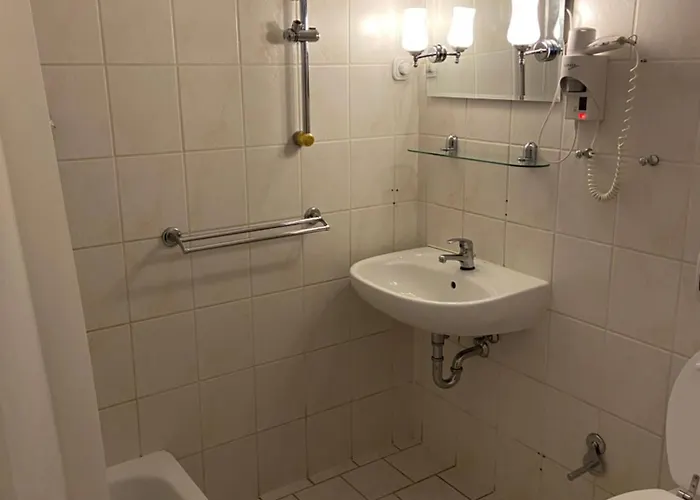 Auf Feiningers Spuren durch das Mönchgut Doppelzimmer ohne Küche