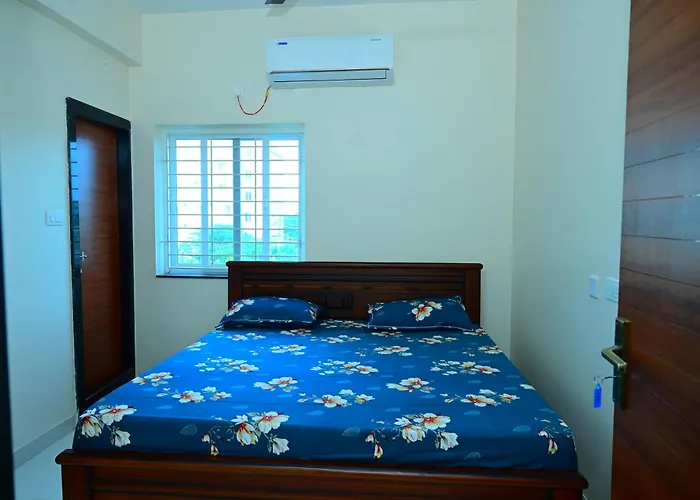 Vaarahi Guest Inn