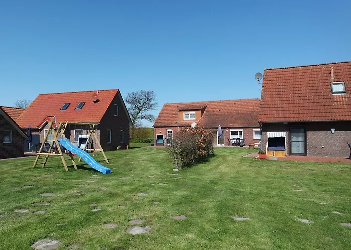 Ferienwohnung Muschel 1 mit Terrasse und Garten, Bensersiel