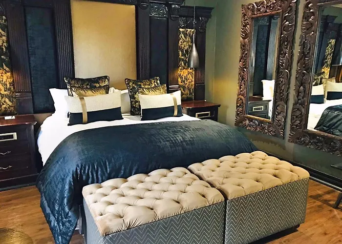 Fusion Boutique Hotel