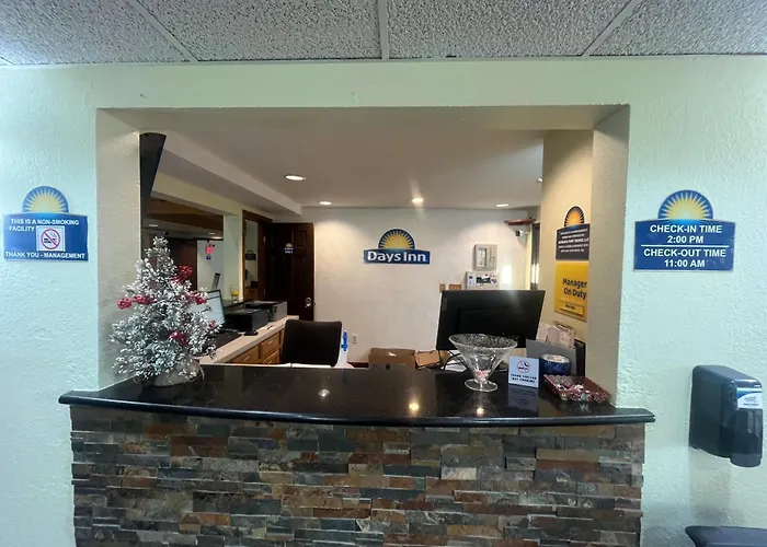 Days Inn By Wyndham Fort Dodge