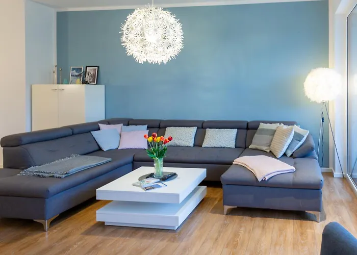 MiCasa OL - Deluxe Apartment mit Stil - Carport Stellplatz - Küche - WLAN - 3,7 KW Steckdose für E Auto - Terrasse