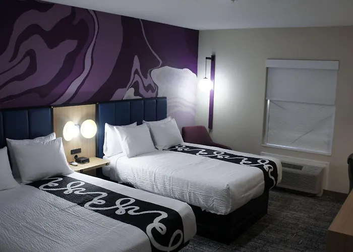 La Quinta Inn & Suites By Wyndham Memphis East