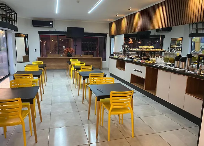 Hotel Avenida Plaza