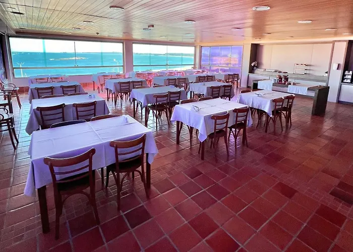Violeta Meaípe Hotel