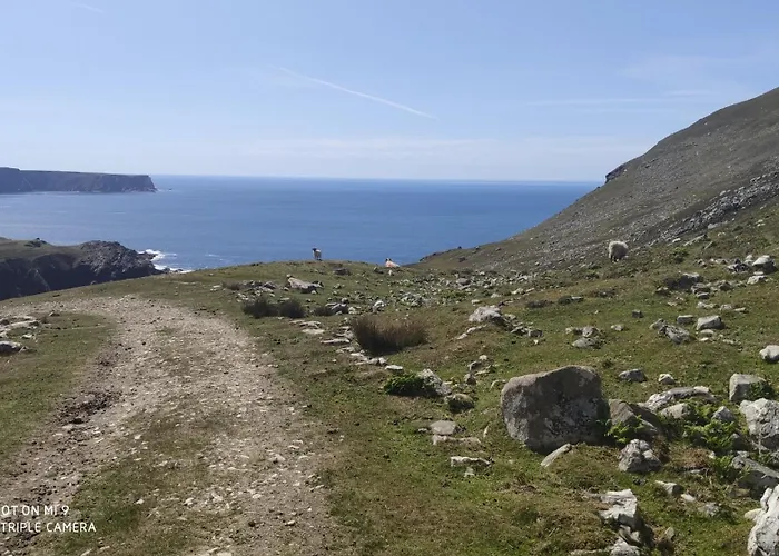 John Eoinin'S Bar And Accommodation