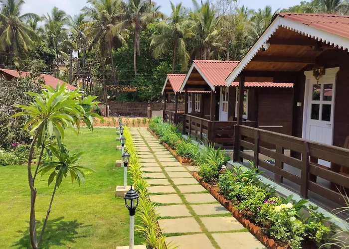 B R Cottages, 200 Meters From Patnem Beach