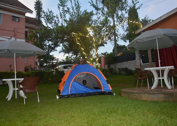 Lakeshore Bed And Breakfast