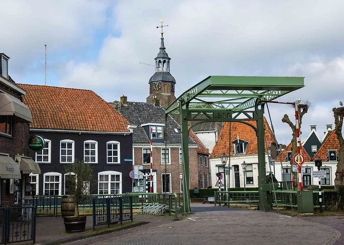 Cosy Hotel In Historical Center Of Blokzijl
