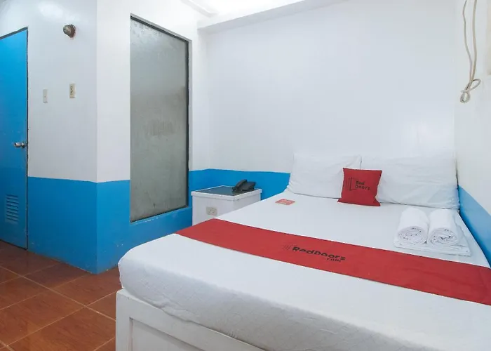 Reddoorz @ Moss Hotel Dasmarinas