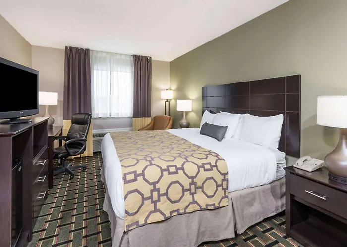 Baymont By Wyndham Cambridge