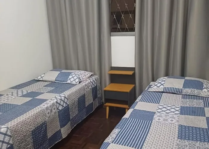 Cê Achegue Aqui Uai