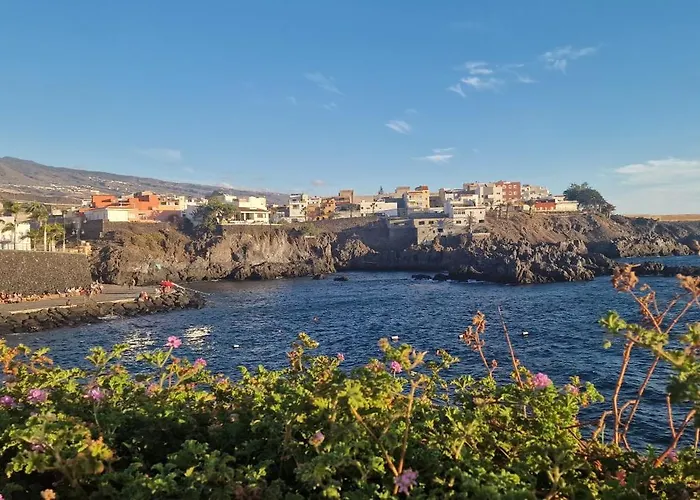 Amazing Two Rooms In Alcala Next To The Beach